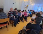 Druženje in pogovori na adventnih srečanjih