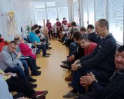 Pozorno smo prisluhnili učencem in njihovi glasbi