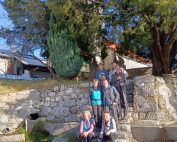 Pohodniki ob spoznavanju Jakobove poti