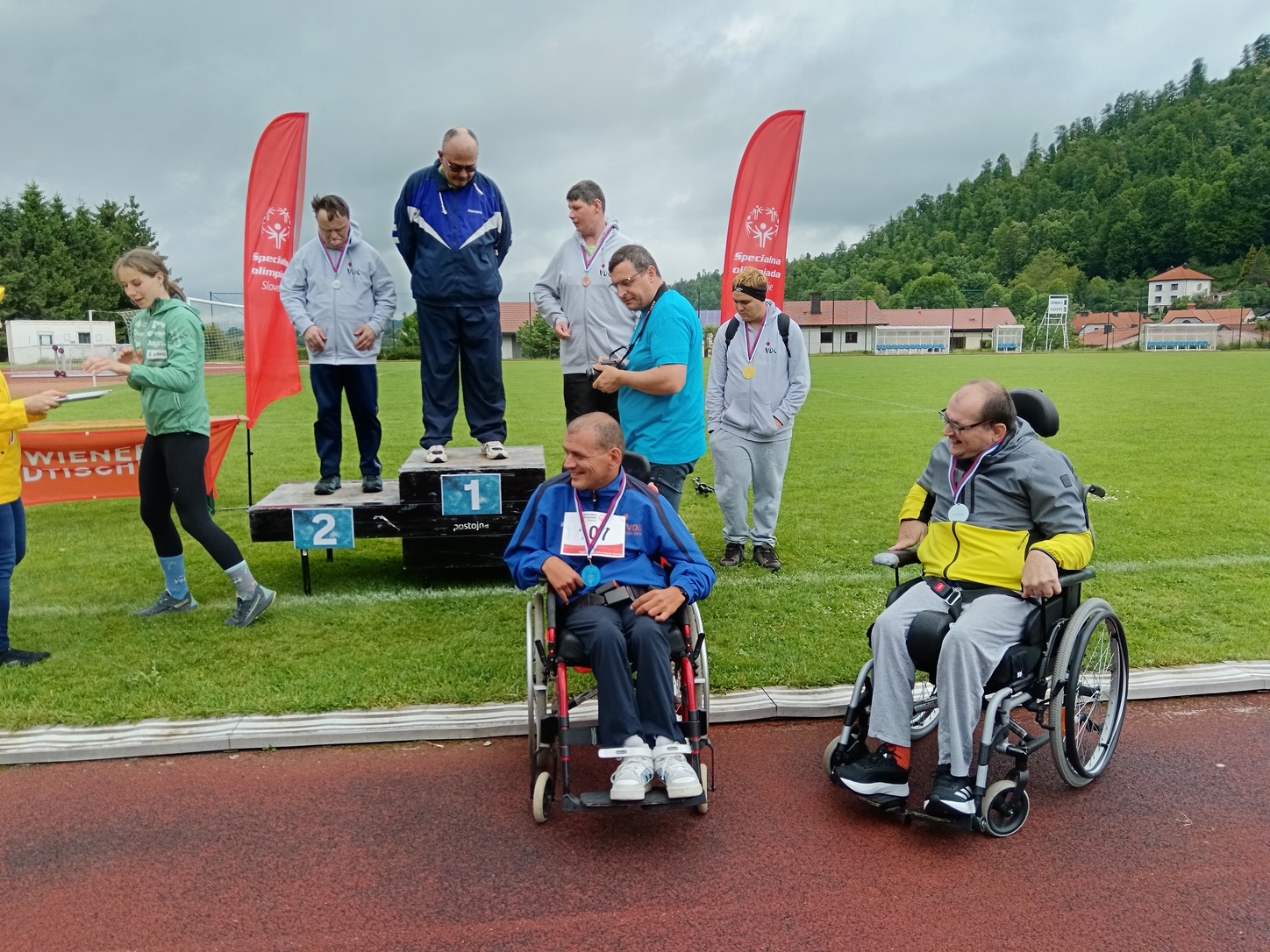 Na podeljevanju medalj
