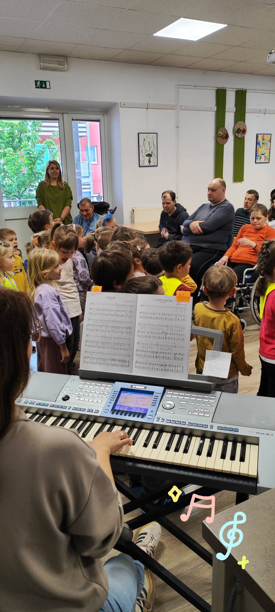 Zapeli so nam mali Škratki